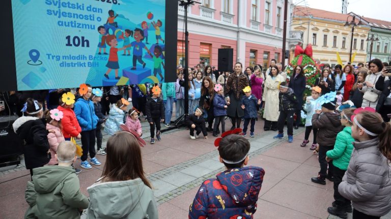 Svjetski dan svjesnosti o autizmu: Gradonačelnk otvorio manifestaciju na Trgu mladih