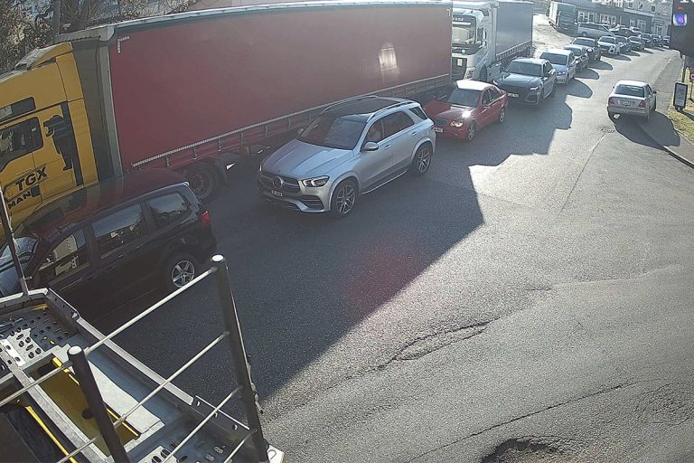 Gužve na izlazu iz BiH, od danas nova pravila na granici