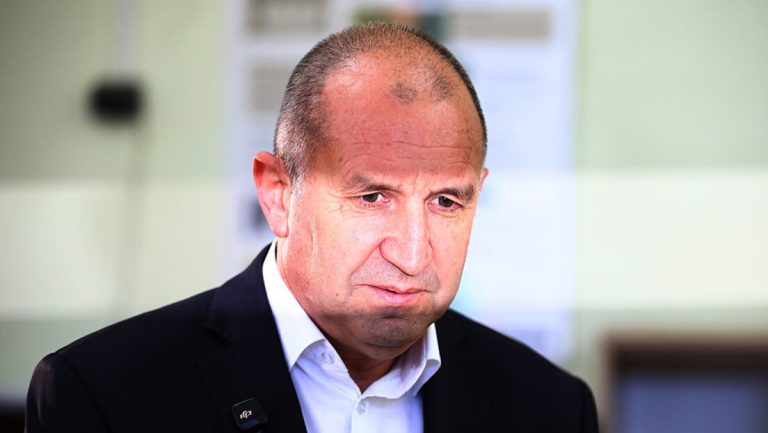 Bugarska dio EU, ali i obnavljanje dijaloga sa Moskvom: Da li je Rumen Radev novi Orban?