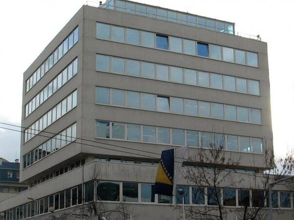 SNSD traži ukidanje Schmidtovih odluka