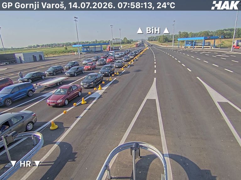 Počele gužve na granicama: Na izlazu iz BiH formirane duge kolone