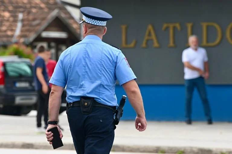 Građani Pala zakazali proteste zbog prebijanja omladine tokom racije MUP-a RS u diskoteci, ali za sedam dana