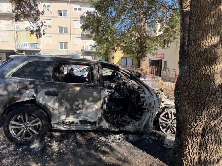 Brčko: Još jedno auto izgorjelo tokom noći