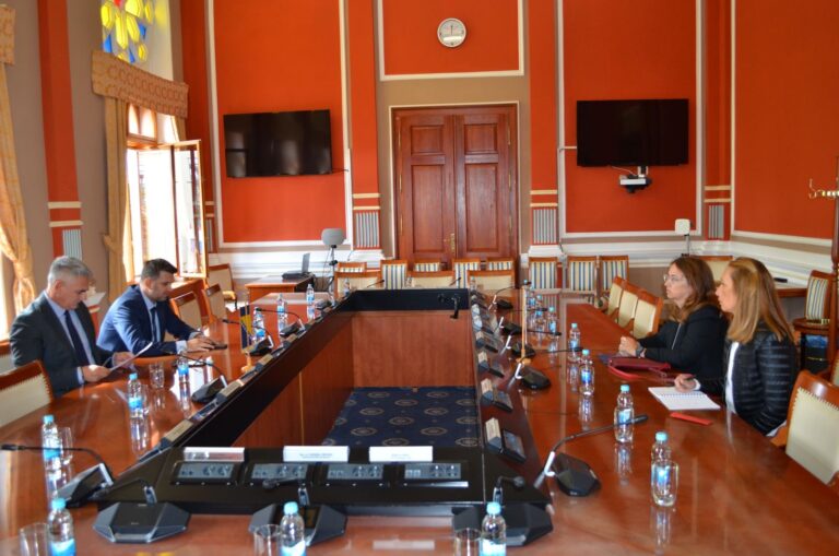 Gradonačelnik Milić i glavni koordinator Kadrić razgovarali sa ambasadoricom Italije Sarah Eti Castellani