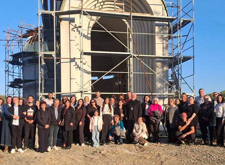 Istorijski dan za svetinju u Stjepkovici: Prva poklonička posjeta manastiru Svetog Arhangela Mihaila