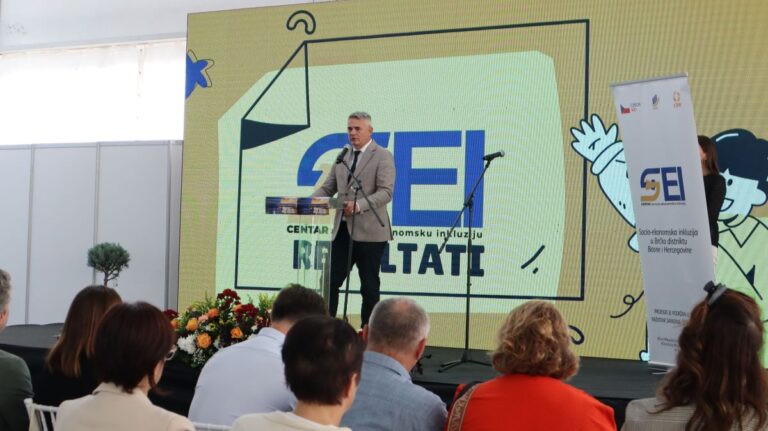 Gradonačelnik Milić na predstavljanju rezultata SEI projekta u Brčkom
